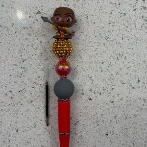 Okoye Pen with ink refill